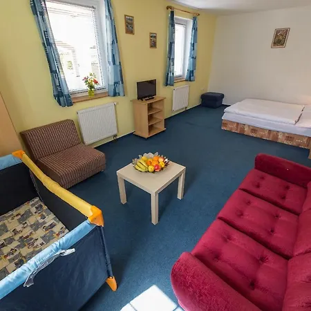 Kosky 게스트하우스 Hamr